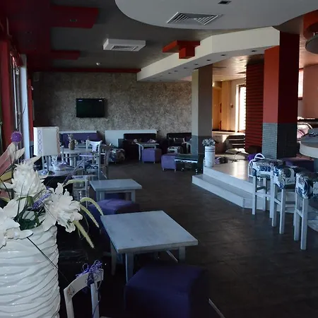 Hotel Seasons Cigov Čark
